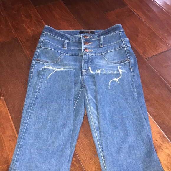 SOLD - Picture 5 of 13